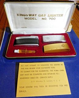VINTAGE KINGSWAY GAS LIGHTER MODEL 700 with INTERCHANGEABLE CASES Boxed & Ins.