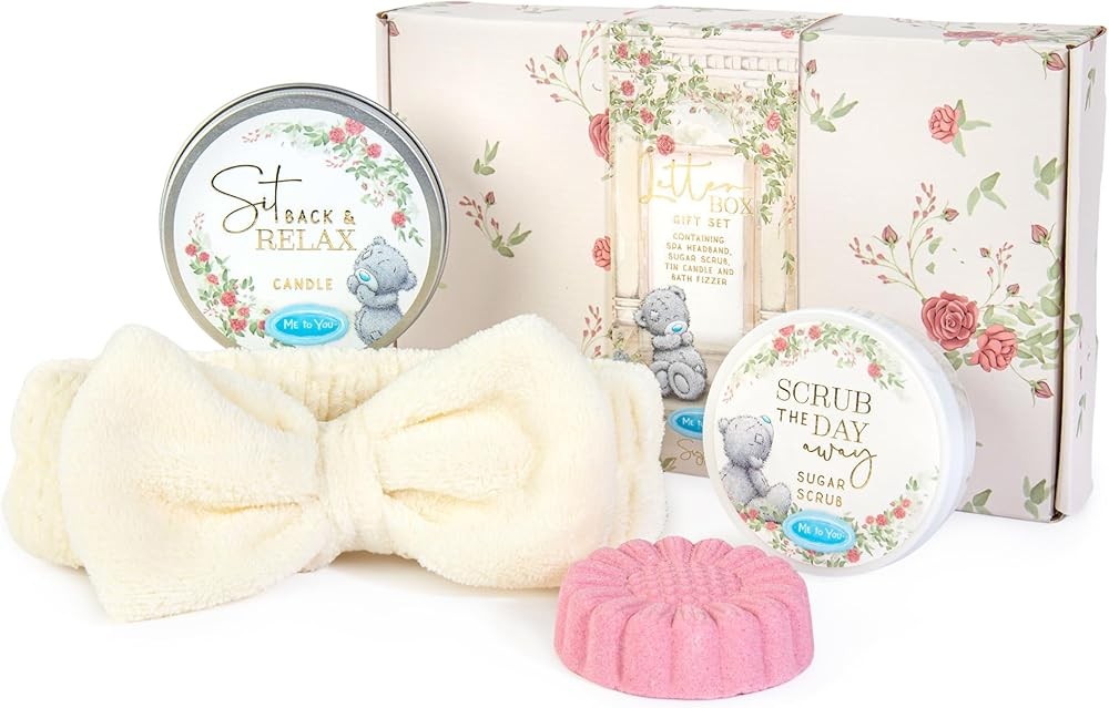 Me to You Gift Set For Relaxation Candle, Bath Fizzer, Headband Scrub Signature - Image 2