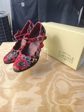 Spring Step L'Artist Adodora Red 37 NEW in box