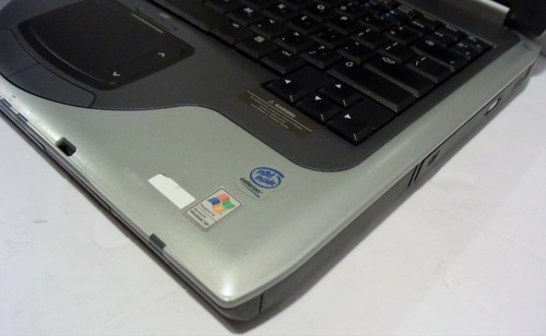Compaq Presario 2100 15in. Notebook/Laptop - Parts/Repair AS IS - Picture 3 of 7