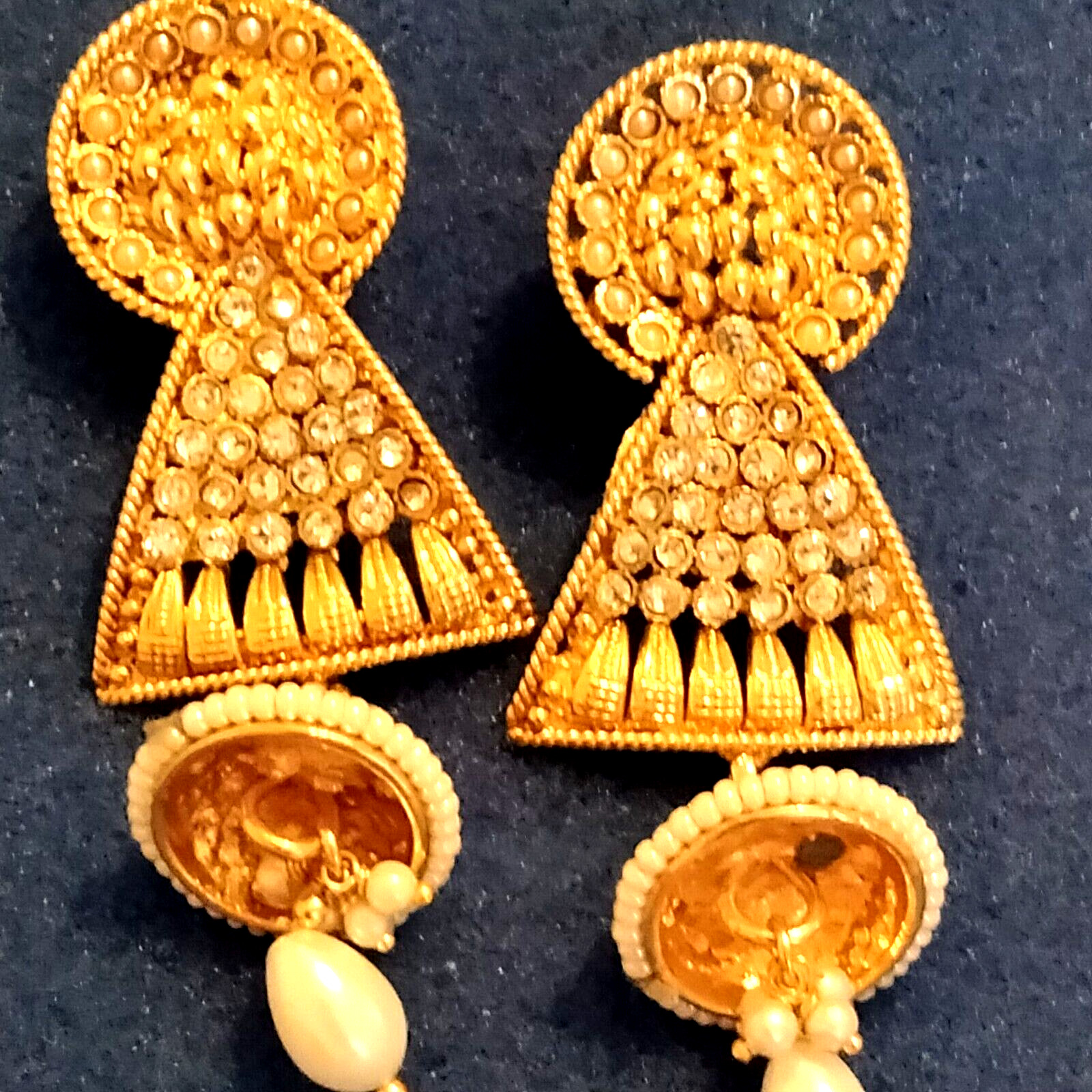VINTAGE WOMEN INDIA GOLD PLATED DANGLING EARRINGS - image 4
