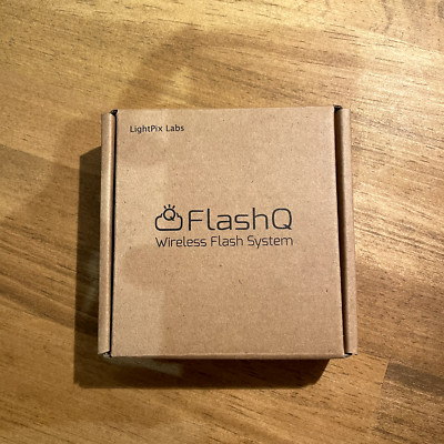 LightPix Labs FlashQ Q20II Wireless Strobe Camera Flash Light NEW from Japan