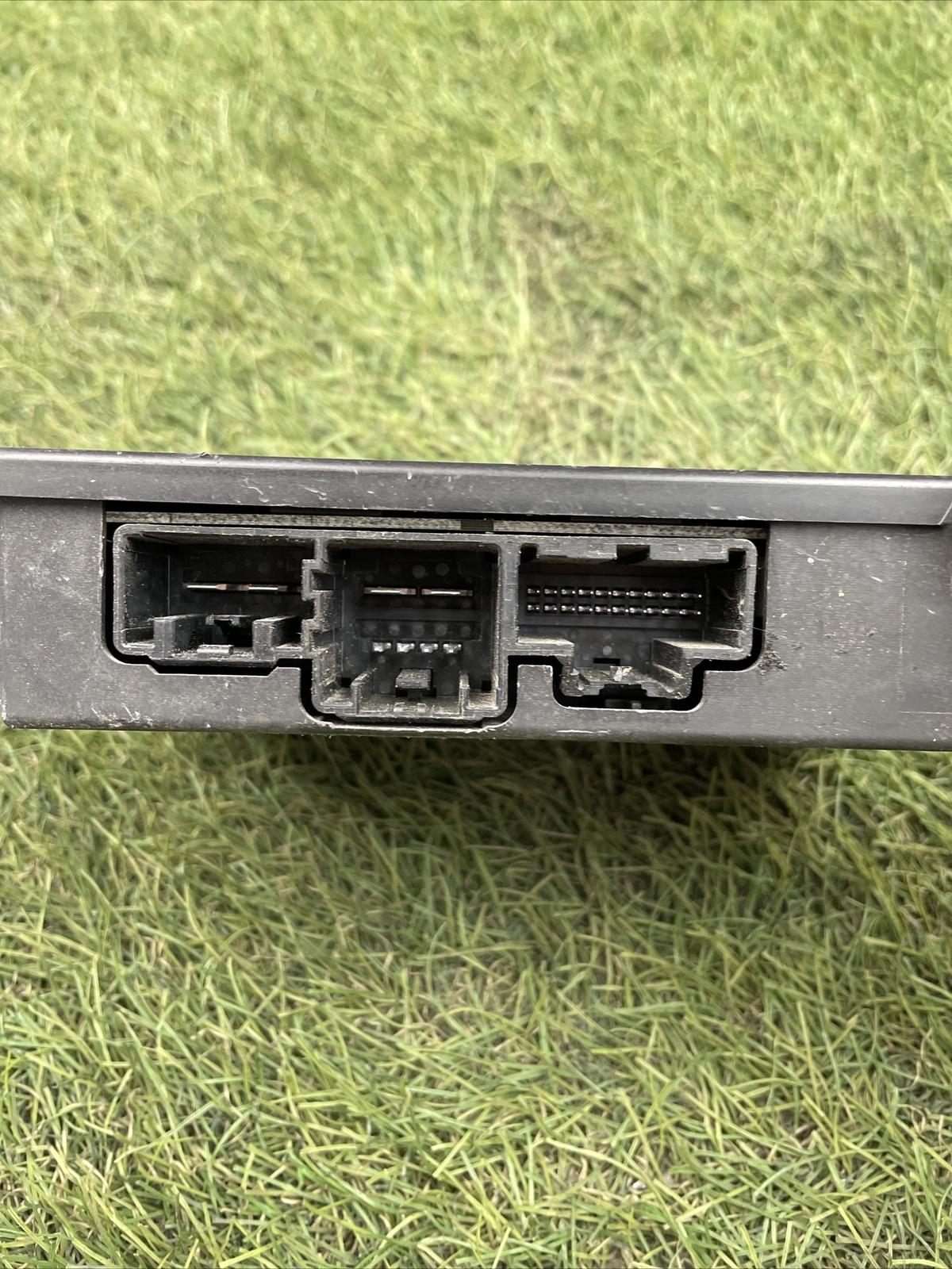 16-20 GMC YUKON FRONT LEFT DRIVER SIDE SEAT MEMORY CONTROL MODULE