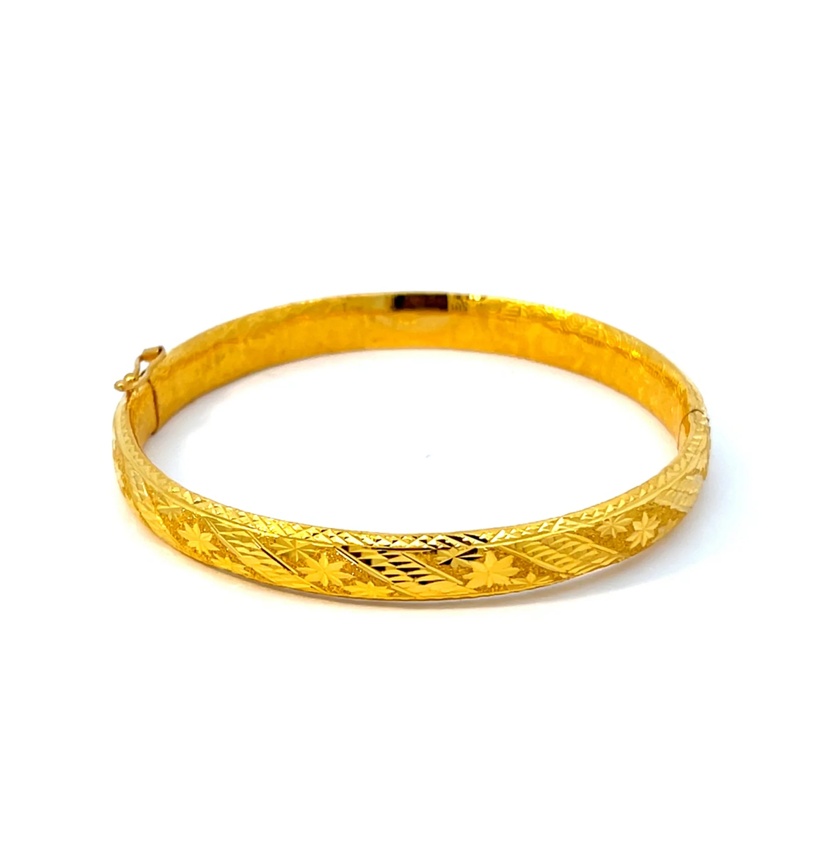 24K Solid Yellow Gold Design Fook 福 Bangle 18.2 Grams 千足 24K Solid Yellow Gold Design Fook 福 Bangle 18.2 Grams 千足