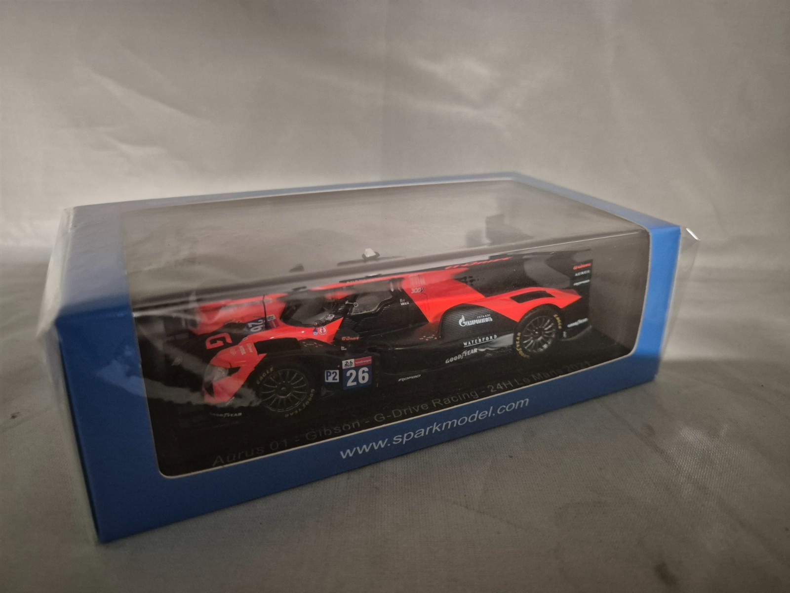 Spark S8242 AURUS 01 miniature haut de gamme 1/43 du Mans 2021 avec détails en carbone et résine