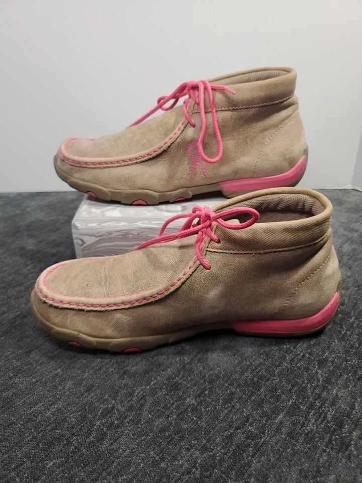 Chukkas de cuero rosa retorcido X concienciación sobre el cáncer de mama WDM0012 talla 8M Foto 2 de 4
