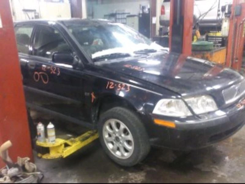 Intercooler 4 Cylinder Fits 01-04 VOLVO 40 SERIES 14941 Foto 3 de 4