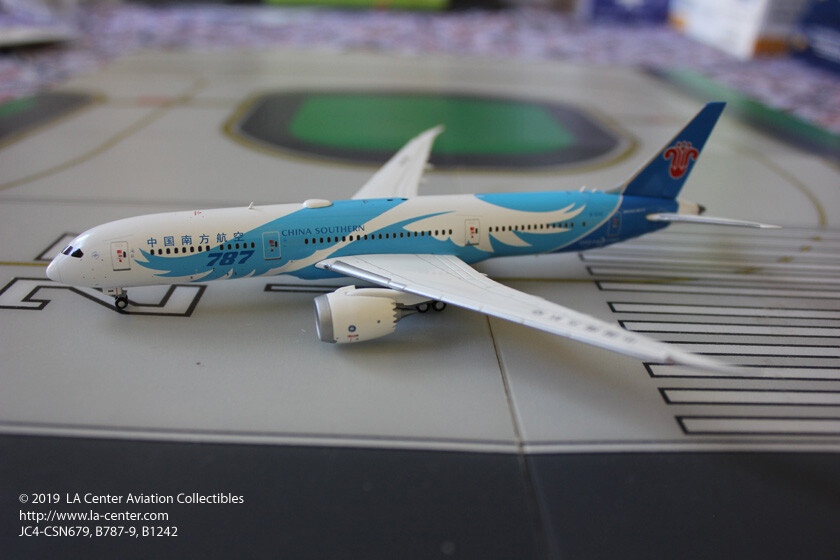JC Wing China Southern Airlines Boeing 787-9 New Color Diecast