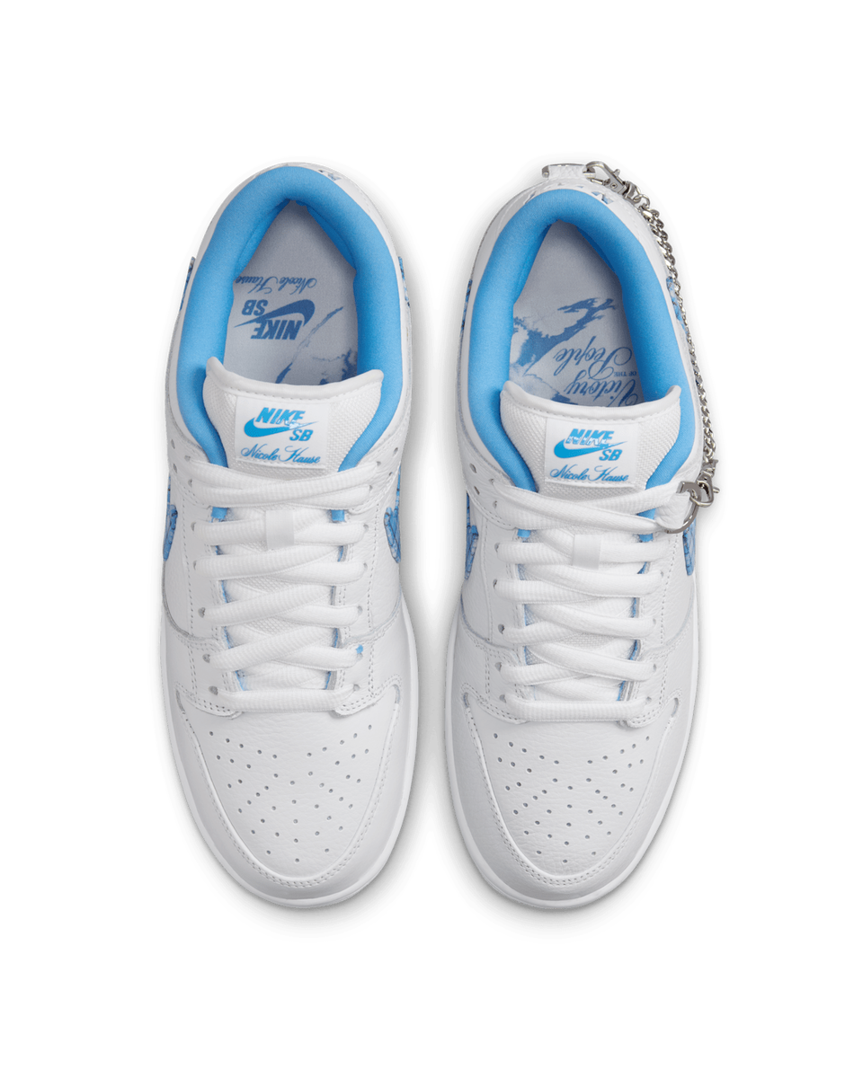 Nicole Hause Nike SB Dunk Low Pro Victory of The People Nicole Hause Nike SB Dunk Low Pro Victory of The People