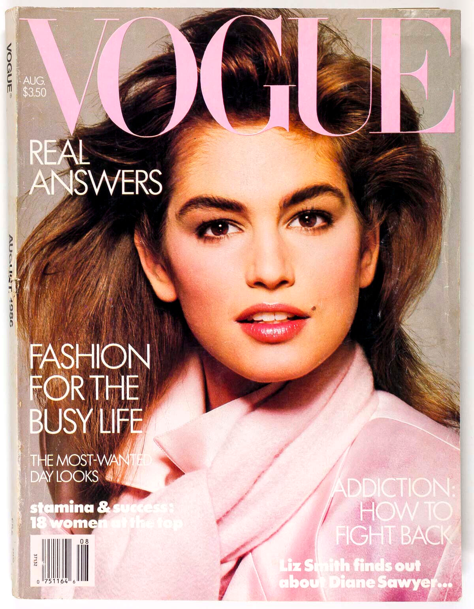 女性情報誌 Vogue Arabia March 2023 Cindy Crewford Cindy Crawford in Vogue Arabia March, by Thomas Whiteside