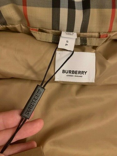 New Burberry Women Horseferry Vintage Check Down Puffer Vest Beige Sz Small NWT! - Picture 9 of 12