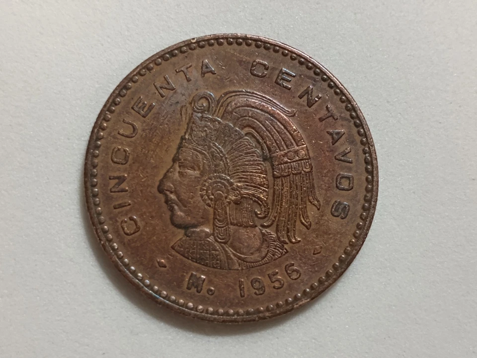 Moneda mexicana de bronce vintage 1956 de 50 centavos de México con hermosos detalles Foto 2 de 4