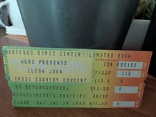 ELTON JOHN billet de concert Stub 24 juillet 1982 tournée de concerts cross-country hartford 