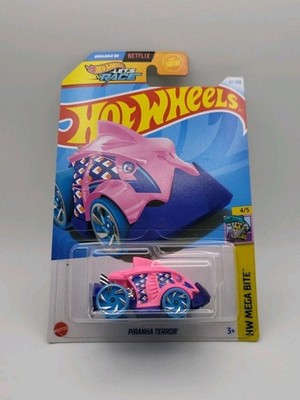 2024 Hot Wheels Piranha Terror Pink 87/250 HW Mega Bite 4/5