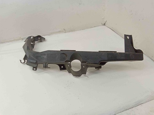 BMW 3 E90 Scheinwerferhalter rechts 7138402 2.0 Benzin 105kw 2010 27631928