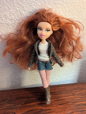 Bratz Puppe 10th Anniversary Adri 2010