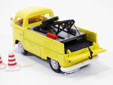 Solido VW T1 Pick-up 1950 – Jaune Et Bleu – 1/18 – Miniature SOL1806709