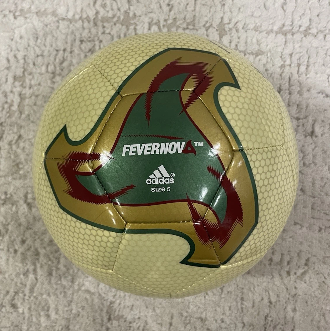 Preços baixos em World Cup 2002 em Bolas de Futebol | eBay