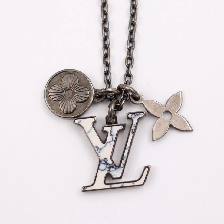 激安通販サイト LOUIS VUITTON Used M00317 LVイニシャル ネックレス