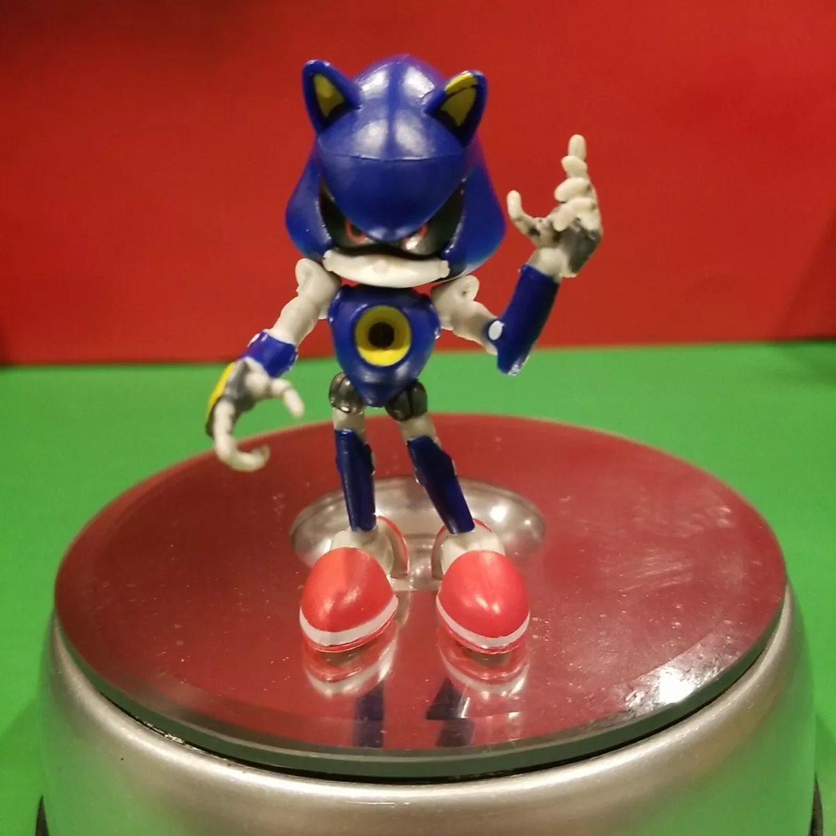 Sonic The Hedgehog Action Figure 2.5 Inch Metal Sonic Collectible Toy ,  Blue, 3 years