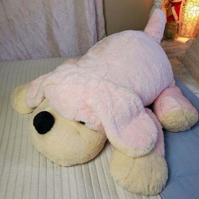fao schwarz pink dog