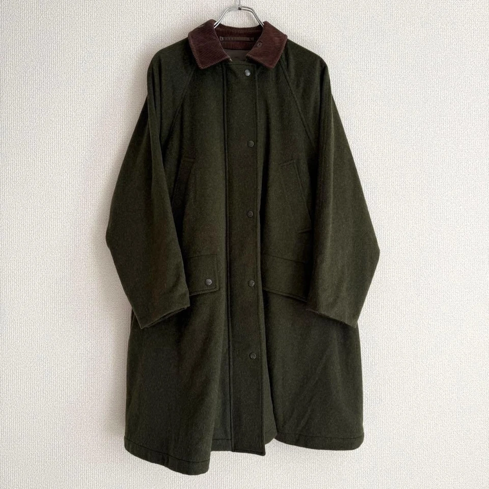 Abrigo Burberry Balmacaan vintage en lana y alpaca, línea A. Foto 4 de 4