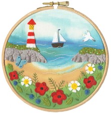 Bothy Threads  Felt Embroidery Kit  "Poppy Cove" Hoop Included EFE7