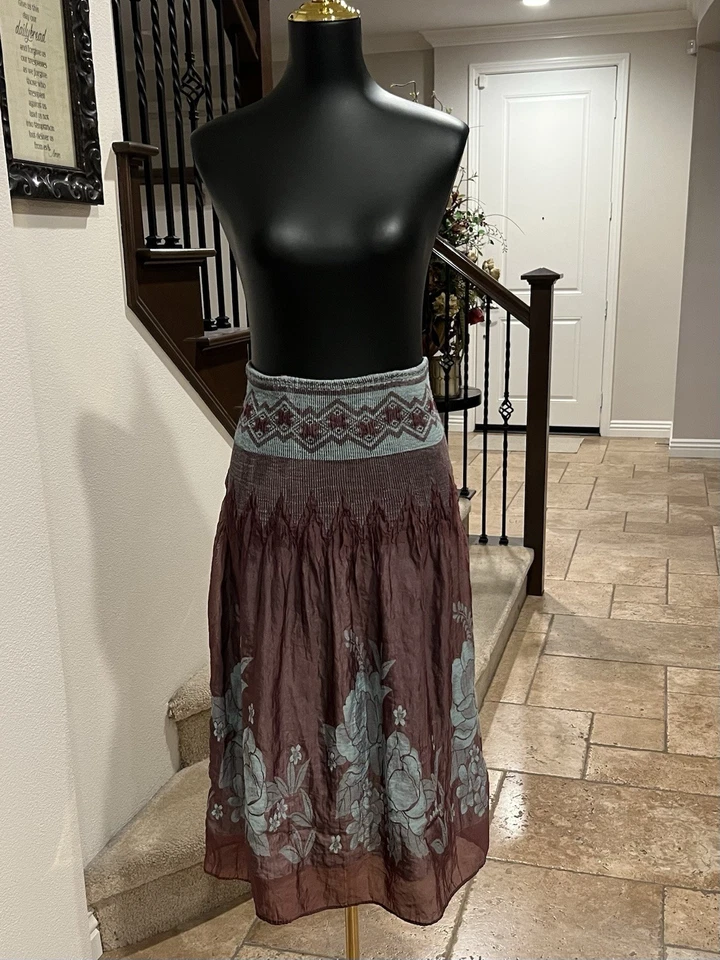 Maxi Falda Tubo Anthropologie Lapislázuli Talla Única Convertible - Color Vino Foto 3 de 4