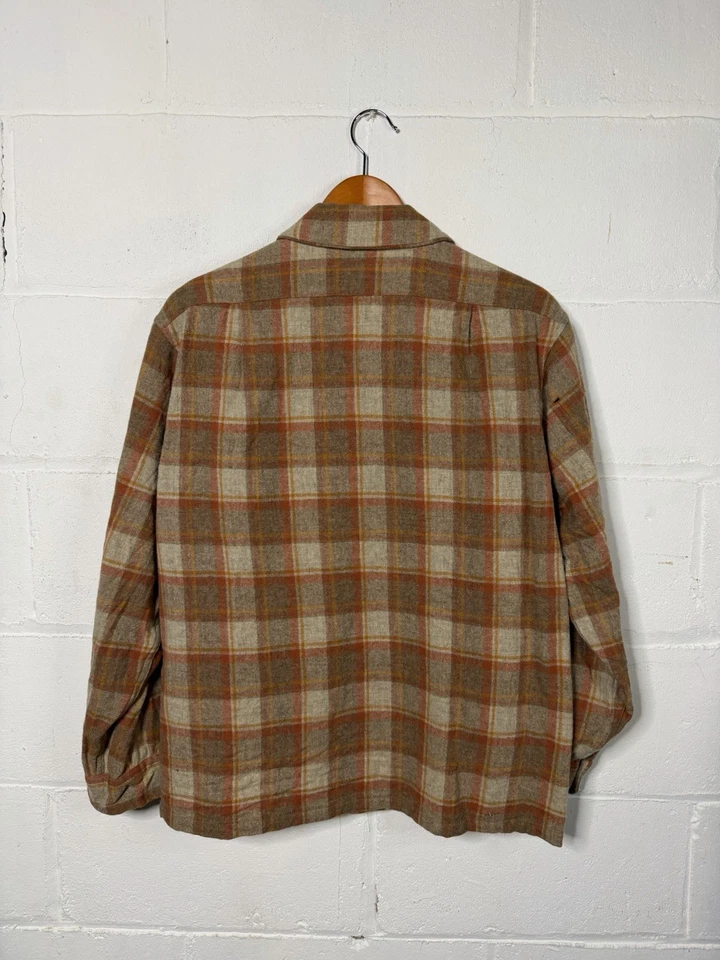 Vintage 1960s Brown Plaid Pendleton Loop Collar Flannel - size Large - Image 2 of 4