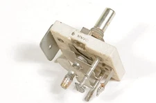 ONE GANG BUD VARIABLE CAPACITOR: marked 6 pF, for HAM RADIO PROJECT