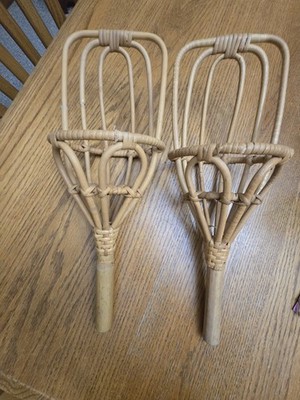 Vintage Bamboo Wicker Rattan Woven Ball Toss Game Scoop Hand Lacrosse