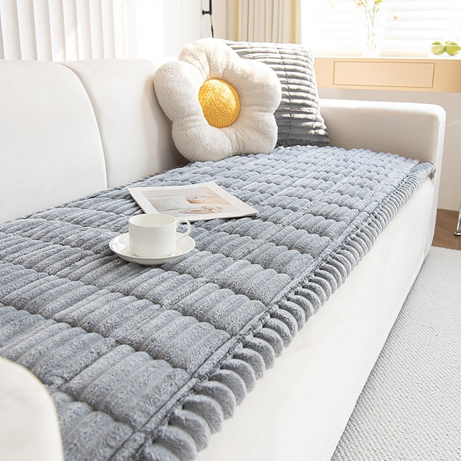 Pet Couch Cover Dogs Washable Non-Slip Couch Protector Pet Friendly Dog Mat for