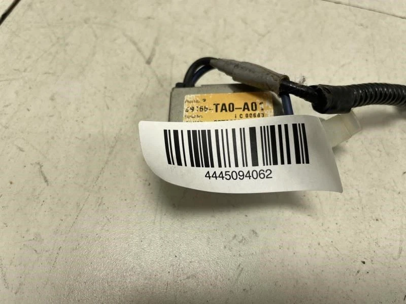 Honda Accord LX 2008 unidad de módulo de antena OEM+ Foto 3 de 4