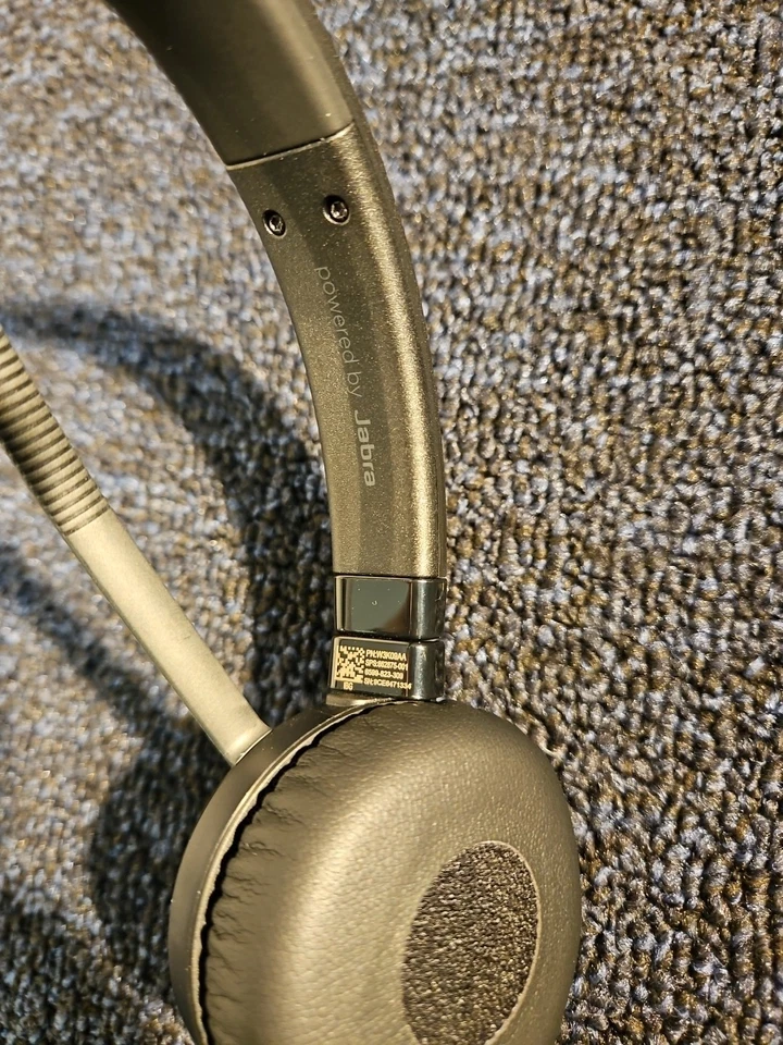 NEW Jabra Evolve 65 UC Stereo Bluetooth On Ear HSC018W Headset Black USB END003W - Image 4 of 4