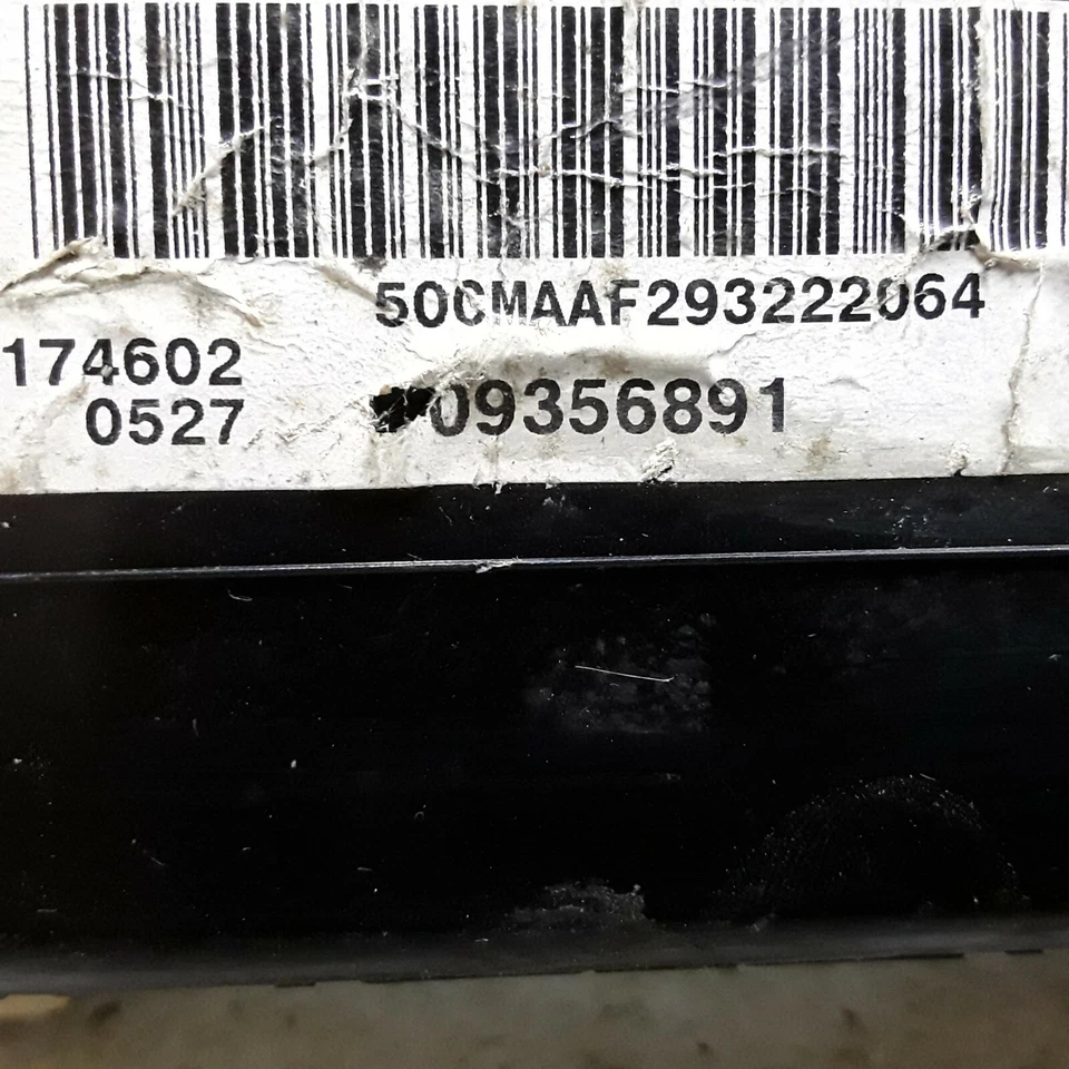 00 2000 Chevrolet Malibu mph velocímetro OEM 39.074 millas 09356891 Foto 3 de 4