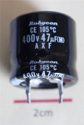 Condensateur électrolytique Rubycon 47µF 400V 105°C - Enfichable Radial, 21x22 Mm
