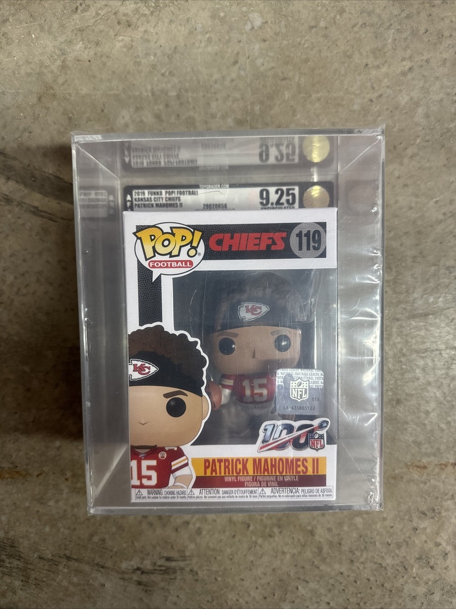 Funko POP - Patrick Mahomes II #119 Kansas City Chiefs NFL 1st  display picture 1