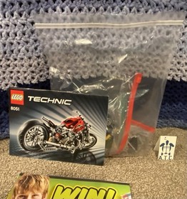 Lego Technic Motorbike 8051 Complete Set Instructions & Pieces - See Description
