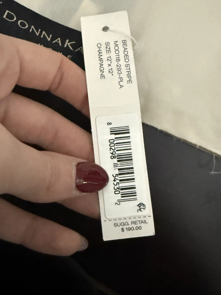 Preciosa almohada de seda y rayas con cuentas de 12" x 12" Donna Karan Home nueva con etiquetas Foto 4 de 4