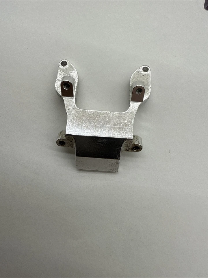Losi Micro Hot Racing Silver Aluminum Bulkhead 1/36 Micro T Rare - Image 3 of 4