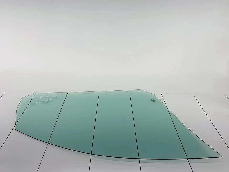 07-09 VOLKSWAGEN GTI ПЕРЕДНЯЯ ЛЕВАЯ ВОДИТЕЛЬСКАЯ ДВЕРЬ СТЕКЛО OEM #127 - Изображение 3 из 4