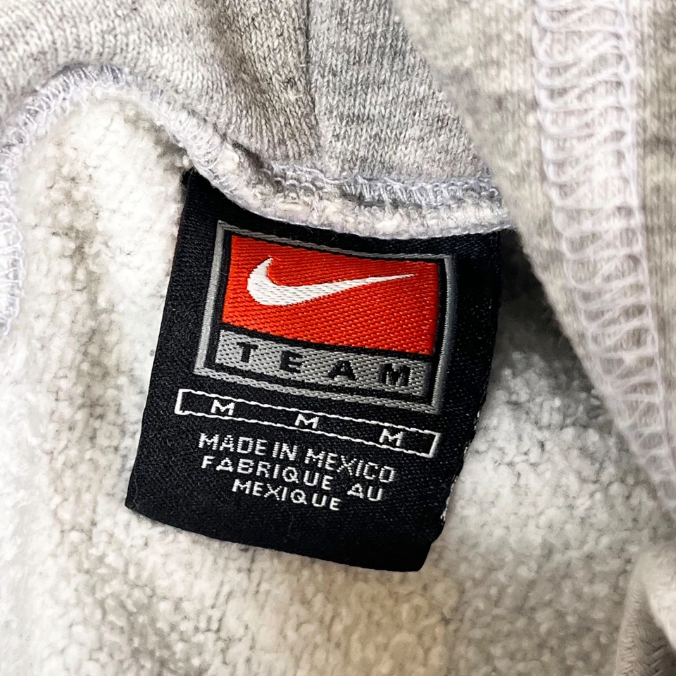 Sudadera con capucha mediana vintage Nike Team Duke University Blue Devils Center Swoosh Foto 3 de 4