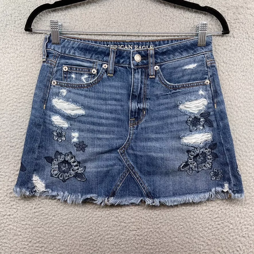 American Eagle Womens Mini Skirt Blue Denim Embroidered Floral