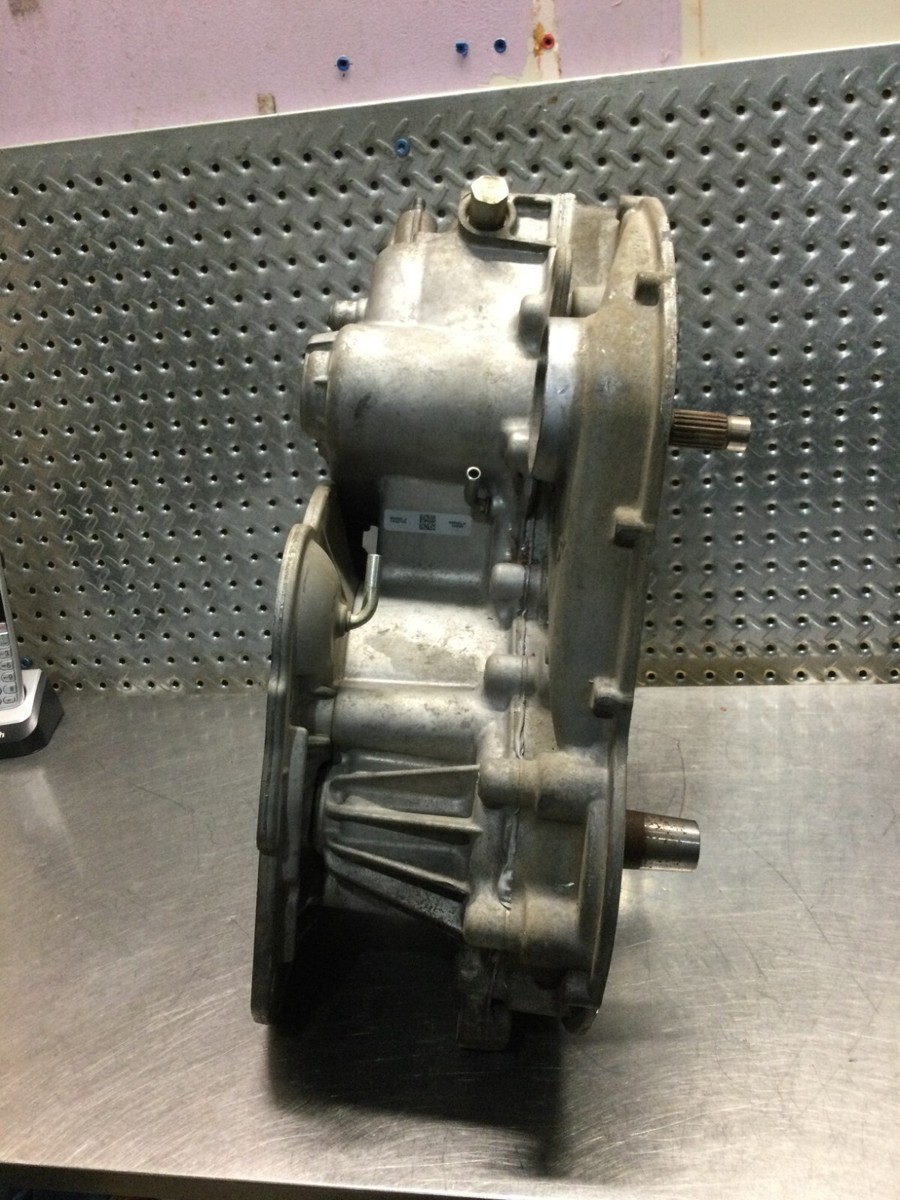 スポーツトイ・アクショントイ TRANSMISSION HIGH GEAR 2009 POLARIS SPORTSMAN 850 EPS DRIVE TRANSMISSION SYSTEM 1332745