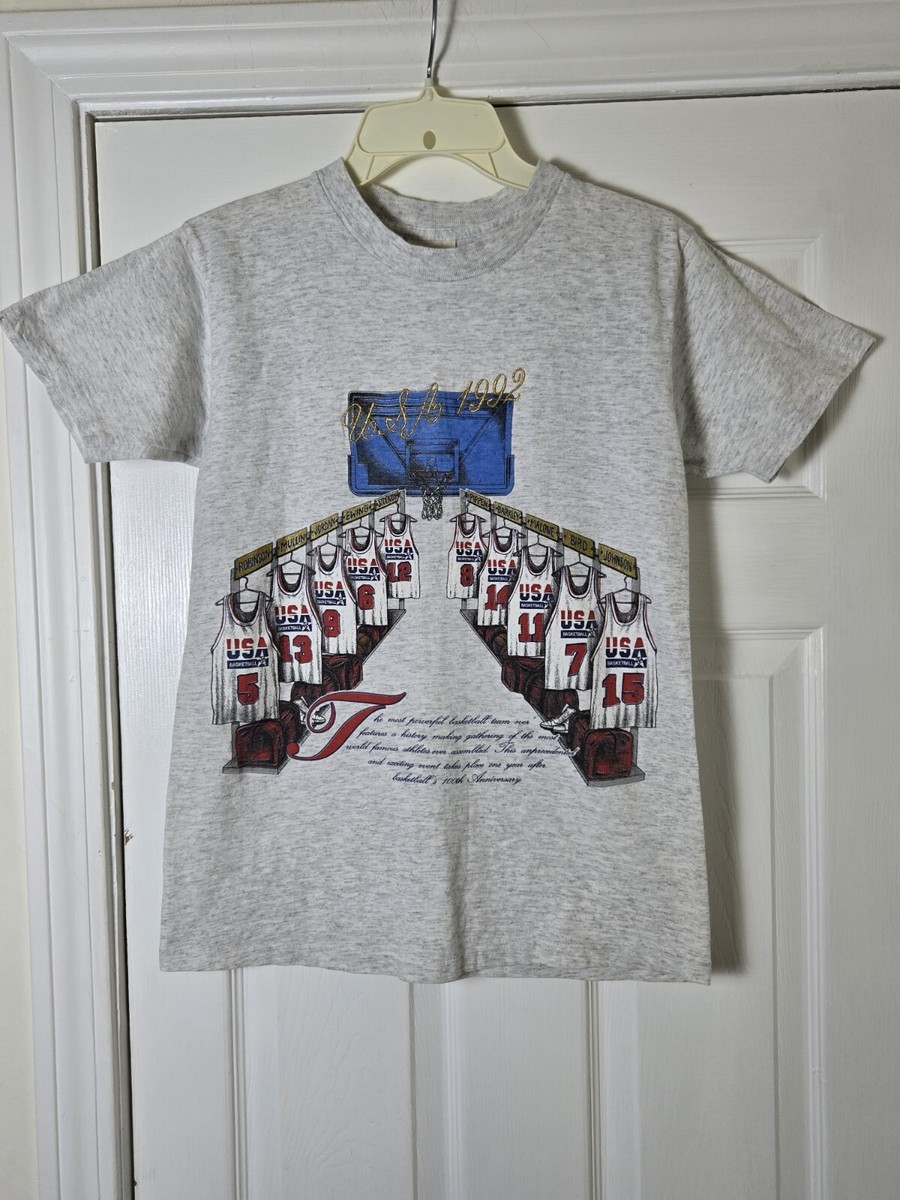Vintage Nutmeg Mills 92 USA Basketball Dream Team T-Shirt