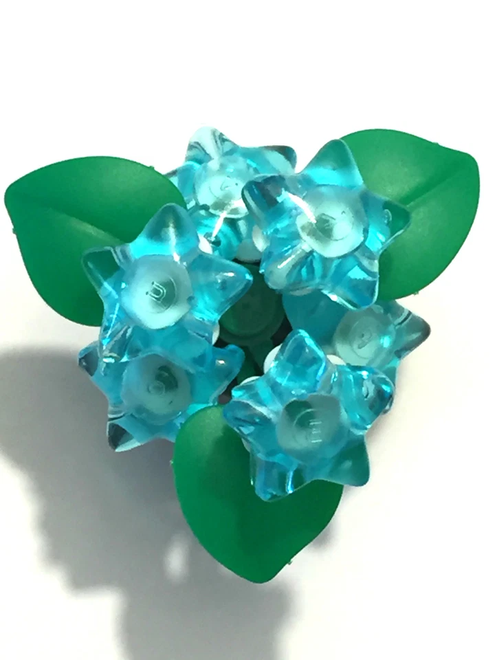 *NEW* Lego TRANS LIGHT BLUE Clikits STAR FLOWERS w BROWN RECTANGULAR CONTAINER - Image 3 of 3