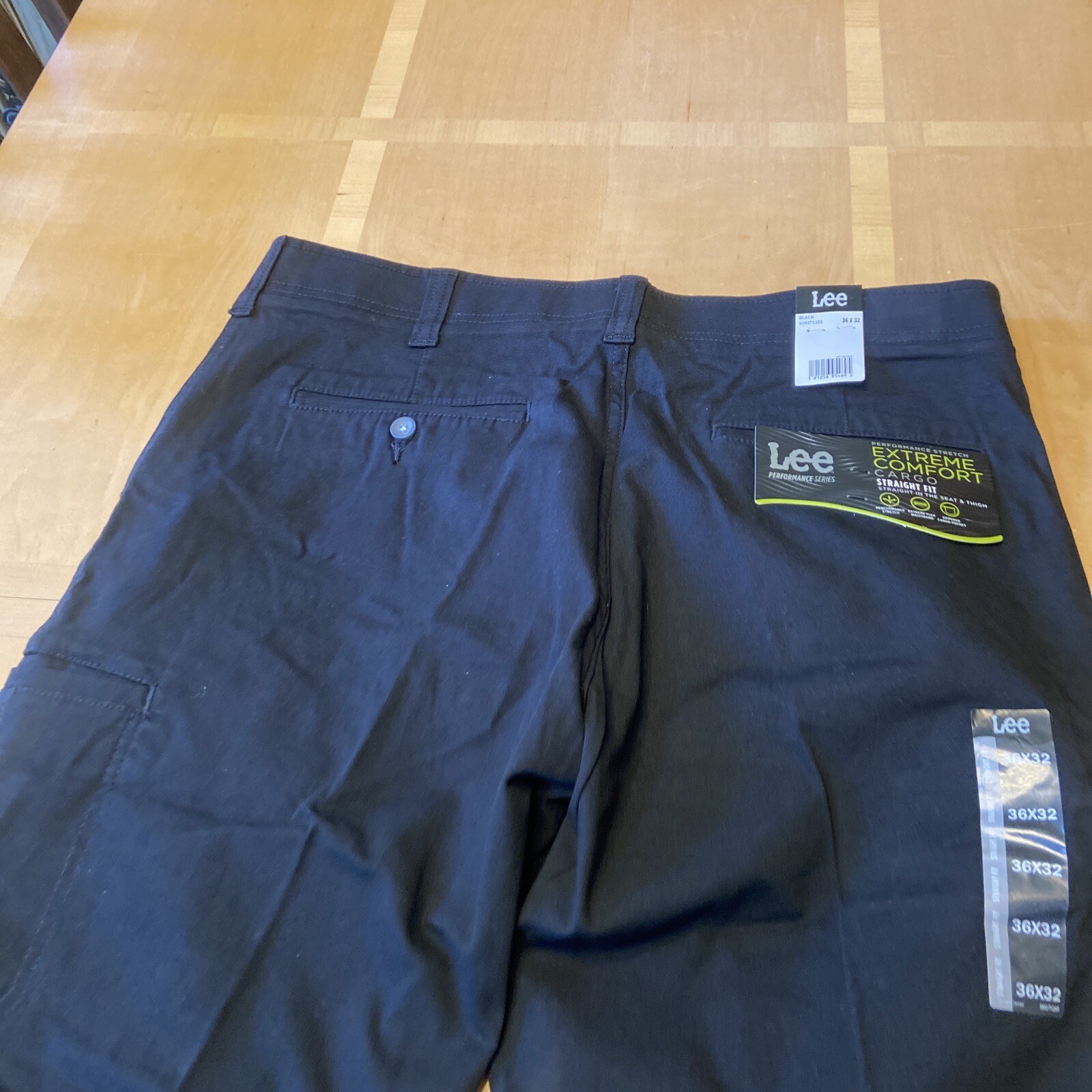 Lee Extreme Comfort Cargo Pants 36x32 Black Straight Performance Series Men