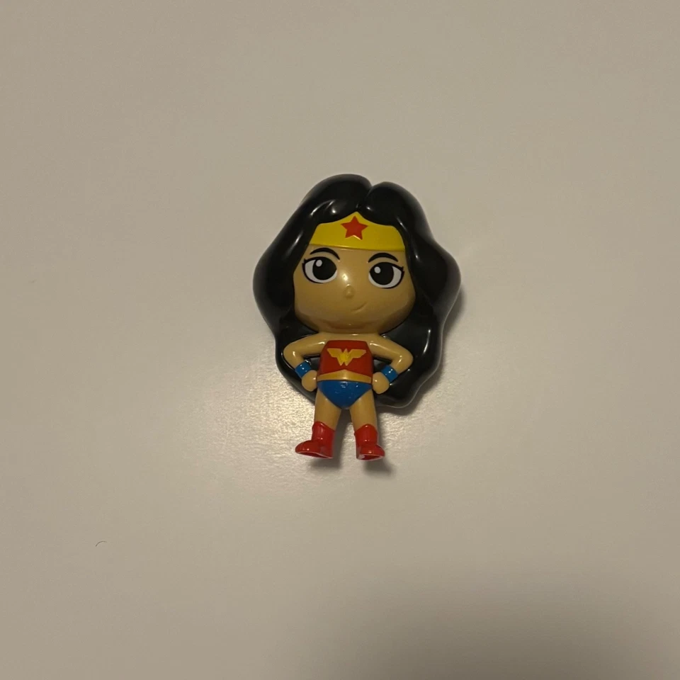 Lote completo de 10 Burger King DC Justice League 2024 Foto 4 de 4