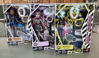Monster High Creeproduction Set Neu OVP Venus Robekka Rochelle