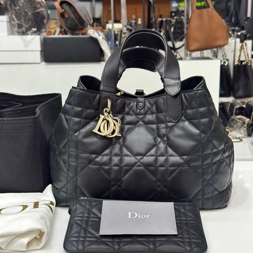 Sac fourre tout Dior Tauch moyen cannage noir M2821OSHJ_M900 124775706